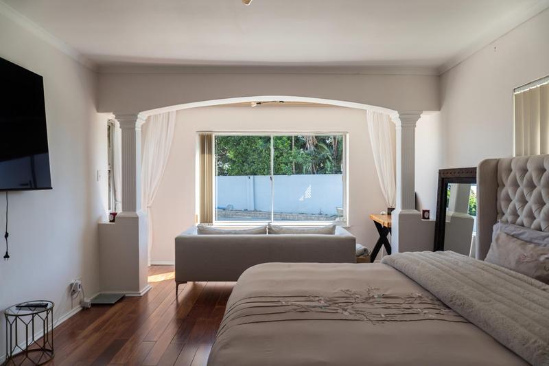 6 Bedroom Property for Sale in Plattekloof Western Cape